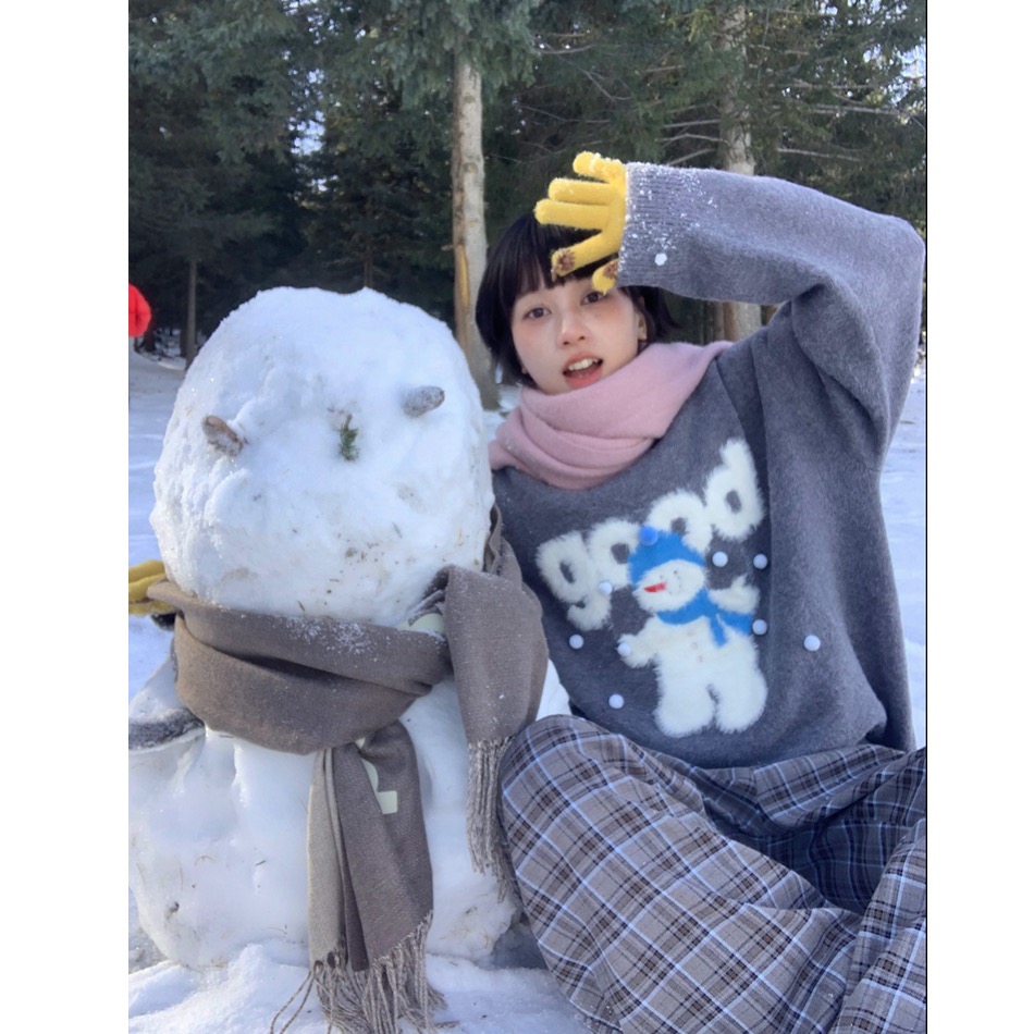 美好商店MeihaoStore與雪景適配度滿分的good雪人圓領毛衣