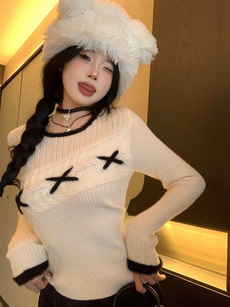 實拍~奶糕少女復古設計感修身內搭毛衣