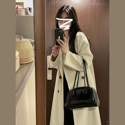 Oatmeal color long woolen coat for women  new autumn and winter Korean style small woolen coat with high quality