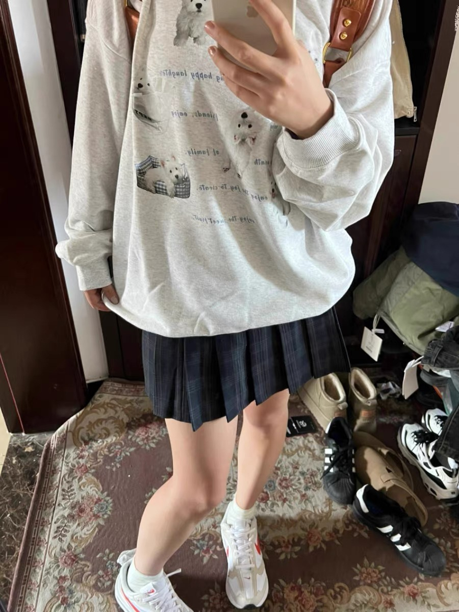 防棉華棉複合牛奶絲300克/銀狐絨400克圓領衛衣女