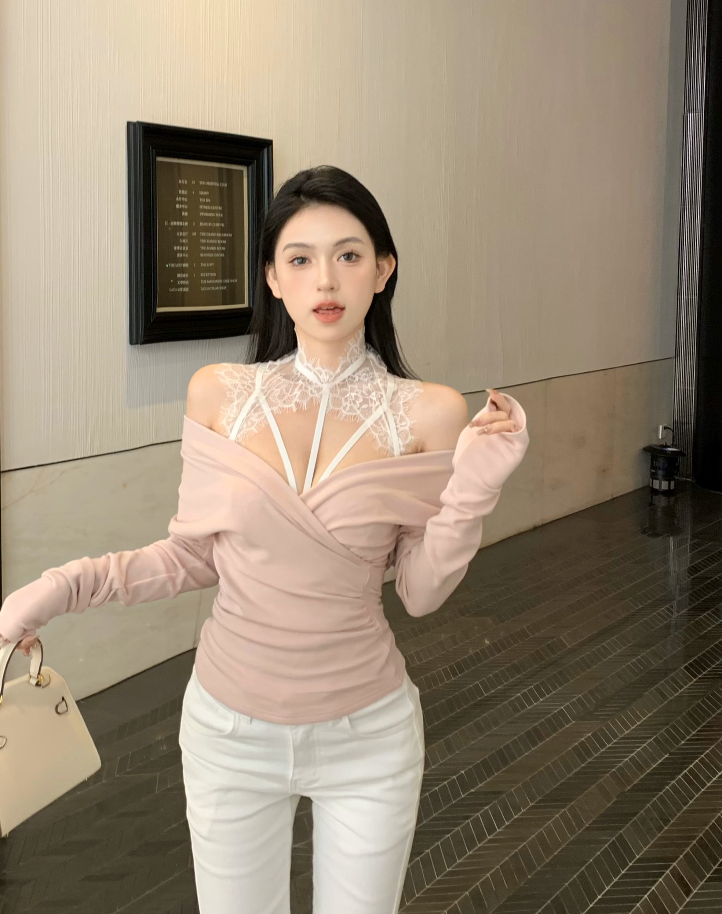 實拍 性感女人蕾絲上衣純欲內搭吊帶一字肩長袖兩件套套裝
