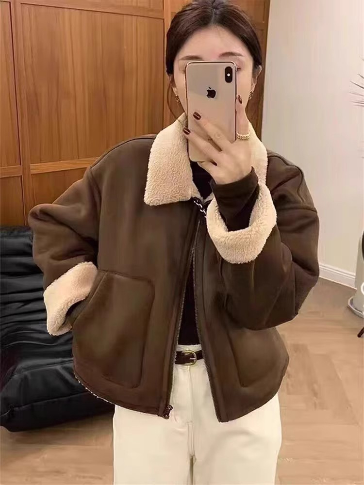 Orange lamb wool coat for women 2023 new autumn and winter thickening for little people, beautiful and fragrant style is popular this year