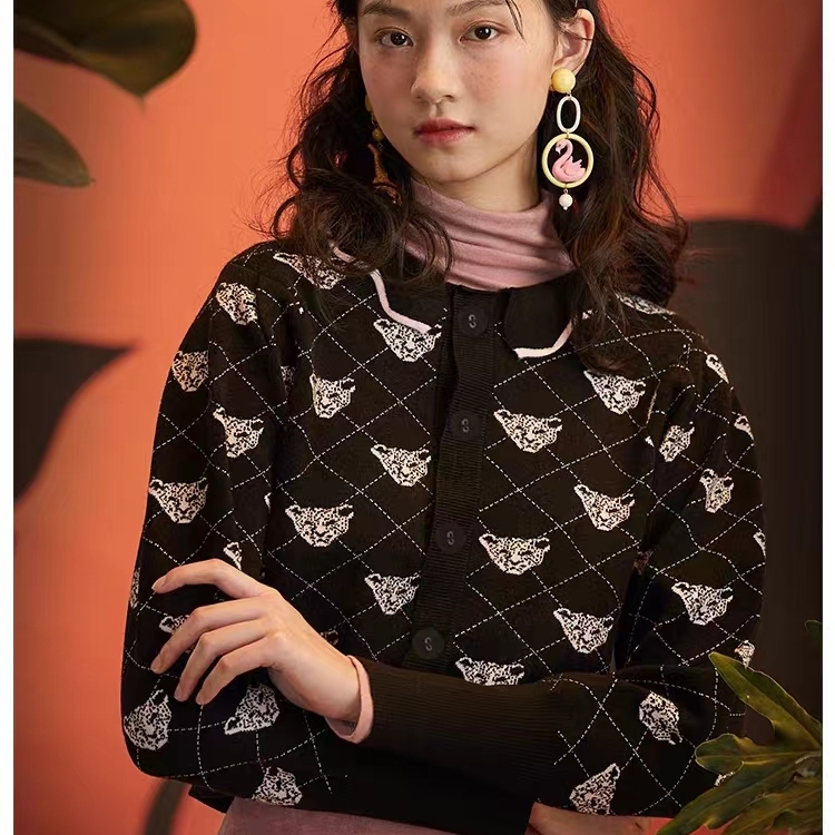 JUNGLE ME娃娃領泡泡袖針織開衫女2023秋冬新款可愛短款毛衣外套