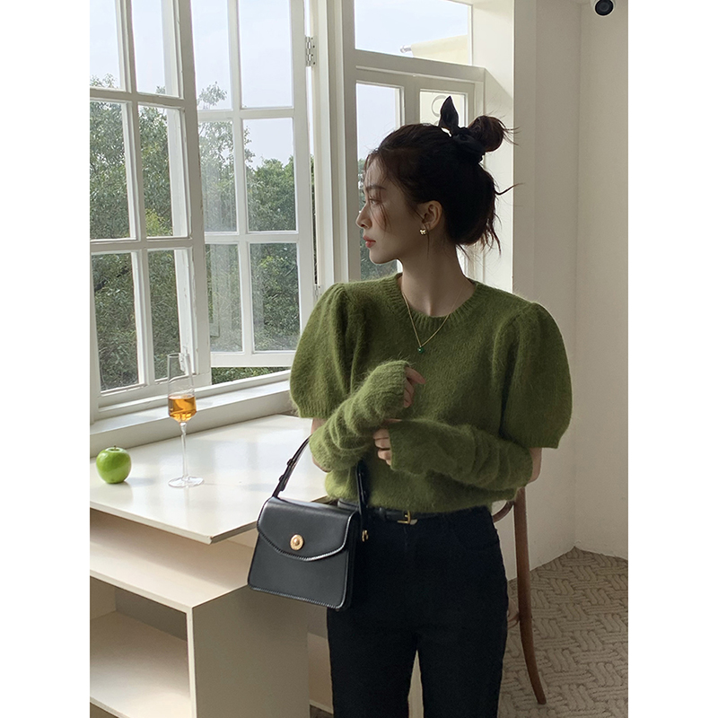 韓國chic百搭泡泡短款綠色毛衣女設計感小眾兔毛短袖上衣帶袖套潮