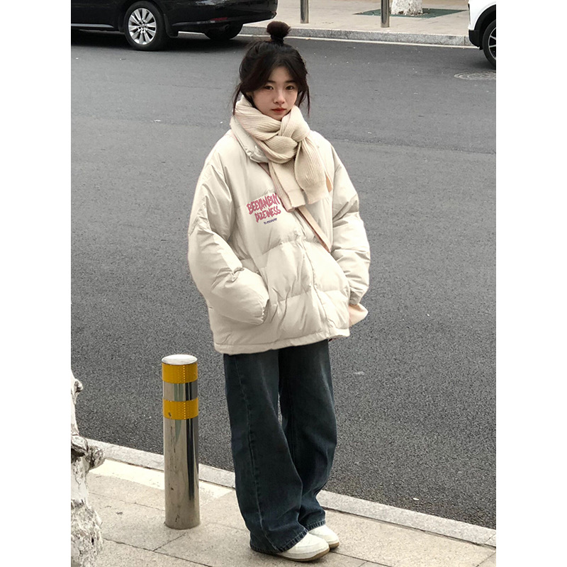 White thickened cotton jacket for women in winter 2023 new super thick Jinjiang Korean style PU leather cotton jacket for small people