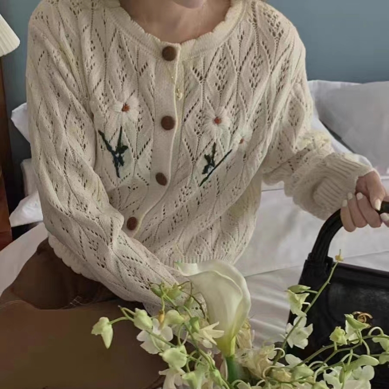 鏤空花朵長袖針織衫女早秋新款寬鬆氣質寬鬆百搭減齡刺繡開衫外套