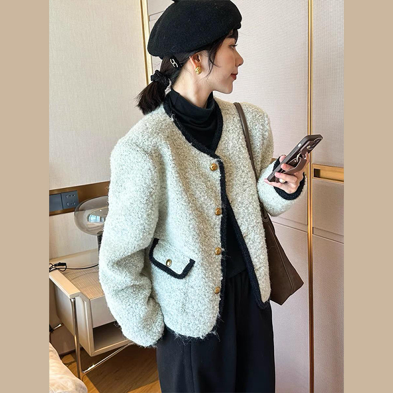 Short coat for women in autumn and winter 2023 new lamb plush petite fragrant casual versatile thick top