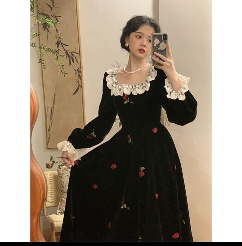 法式名媛復古高級感玫瑰刺繡連衣裙女森系仙女宴會裙