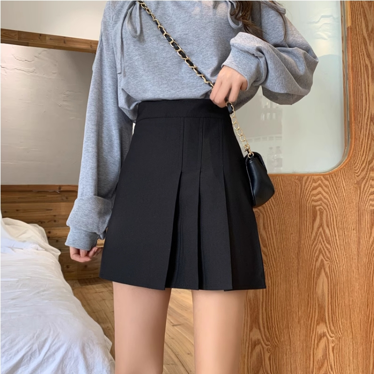 Autumn skirt design niche high-waisted A-line skirt small black pleated hip-hugging skirt for women