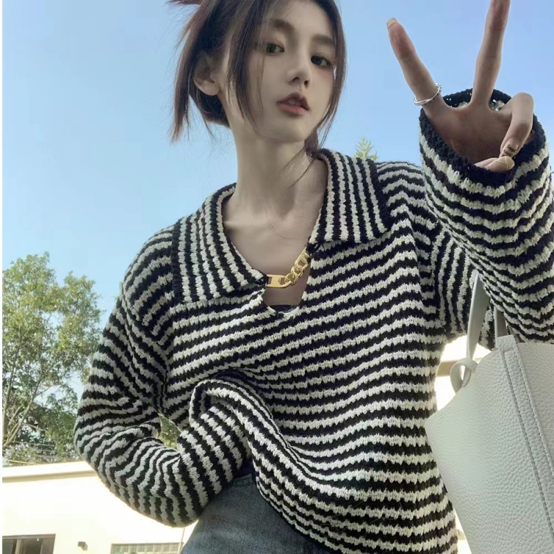 設計感V領條紋毛衣女2023早春新款慵懶風法式小眾翻領針織衫上衣
