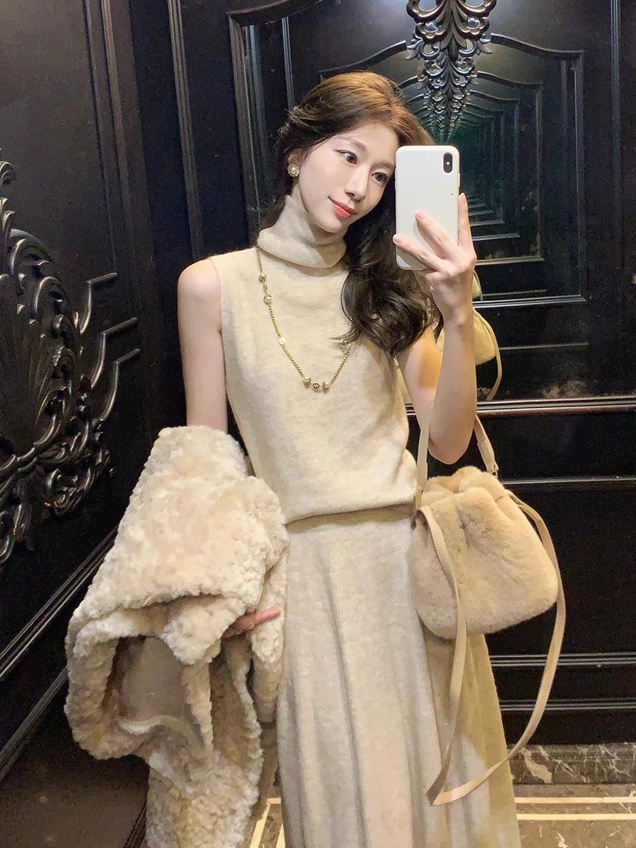 GUOCUOWOMEN Guoguojia knitted two-piece set with a complete set of 2023 autumn turtleneck vest long skirt suit