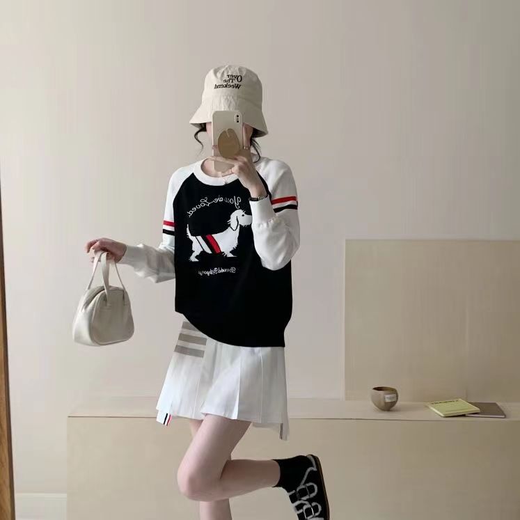 tb英文小狗刺繡休閒撞色插肩長袖針織T恤女毛衣秋冬新款圓領上衣