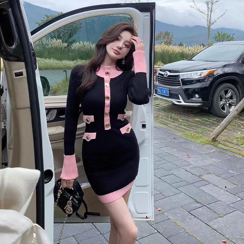 2023年秋冬裝收腰顯瘦氣質御姐風毛衣裙子針織連衣裙女神范長袖