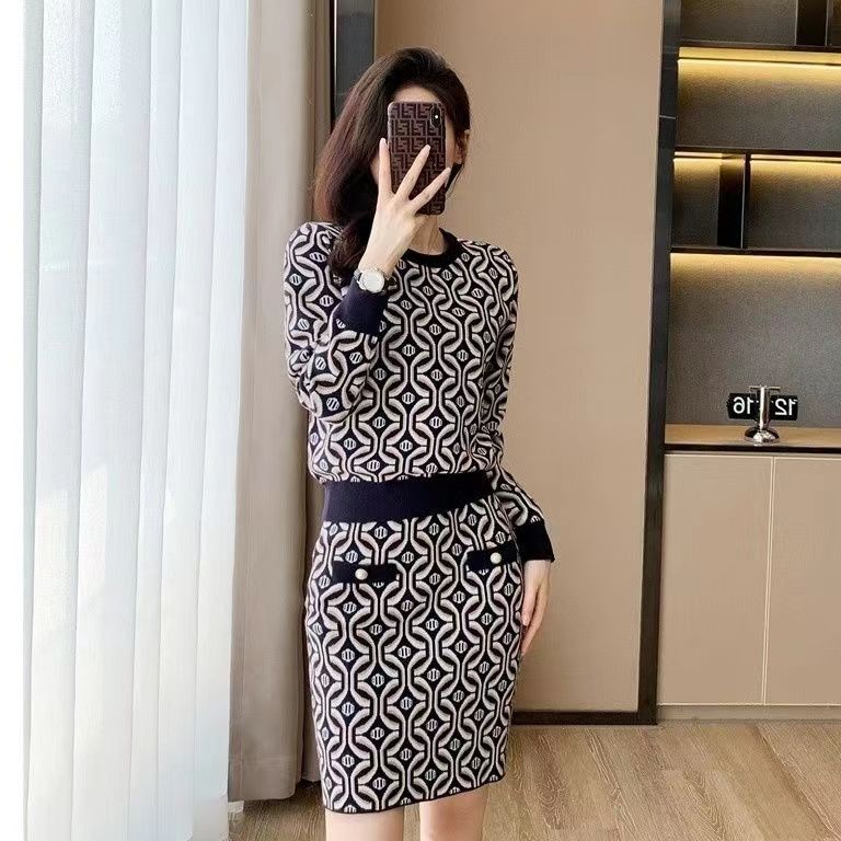 小個子穿搭時尚休閒套裝女秋冬季小香風毛衣A字裙針織兩件套裝裙