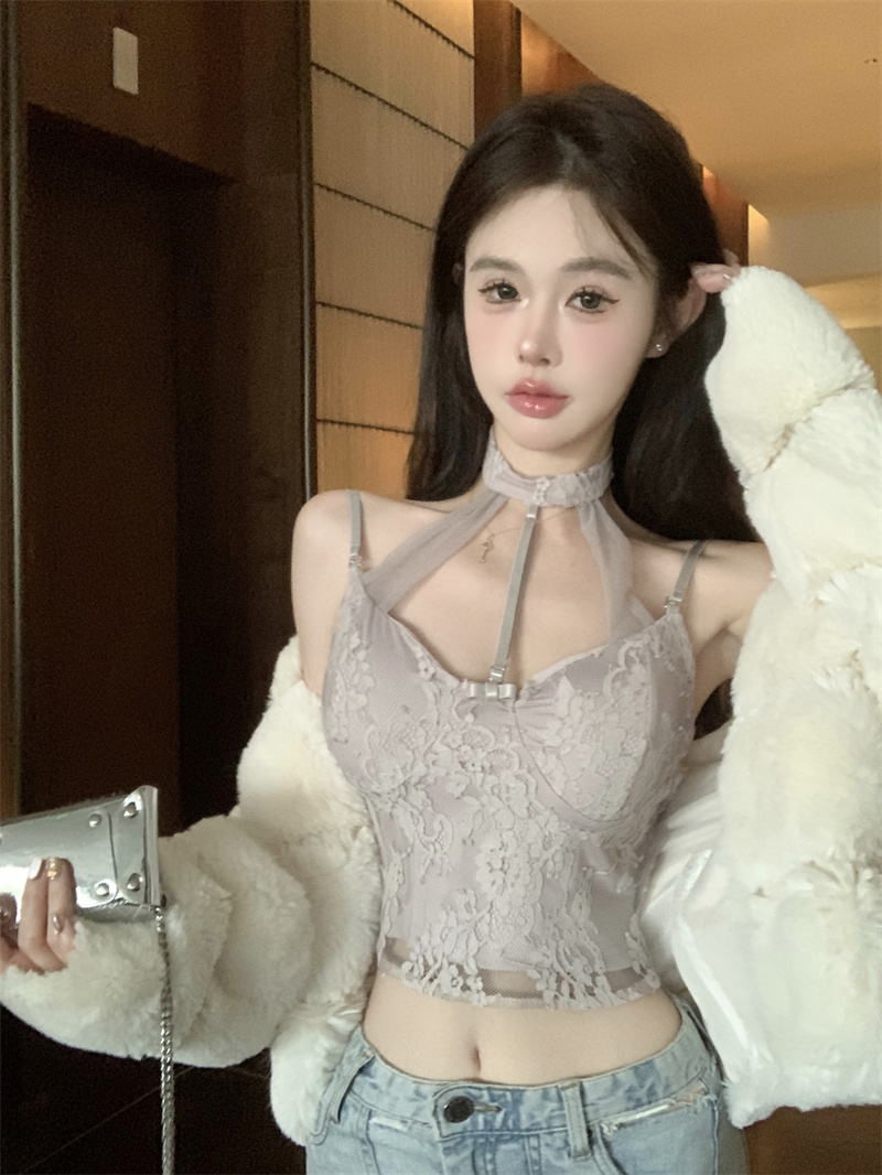 實拍 蕾絲美學性感女人小眾掛脖蕾絲上衣純欲風網紗內搭吊帶
