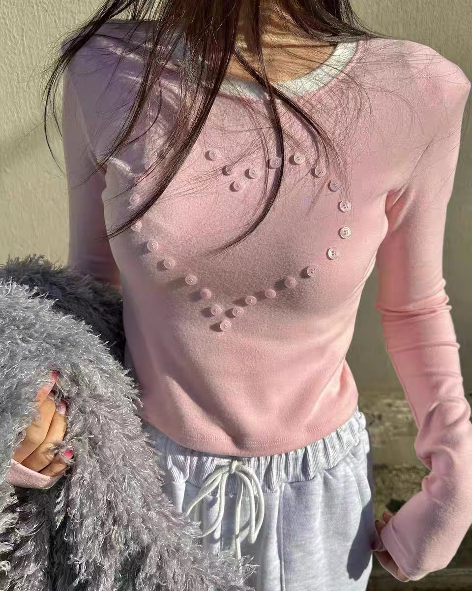 Spring new style ~ Korean ins handcrafted love button tight-fitting thickened bottoming shirt T-shirt top long-sleeved