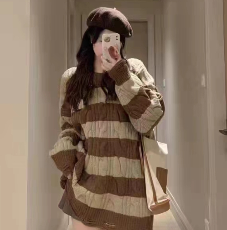 美式撞色條紋圓領毛衣毛邊針織衫女秋冬新款時髦寬鬆百搭上衣
