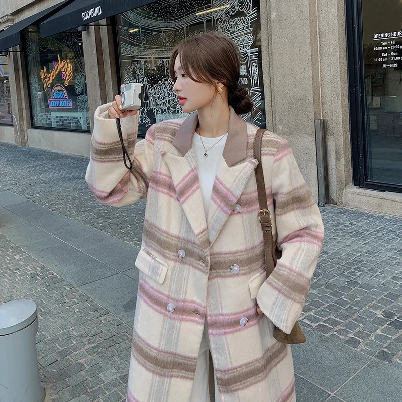 2023 autumn and winter new style loose suit collar gentle woolen coat women's design plaid woolen mid-length coat