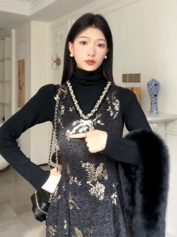新中式連衣裙女裝2023新款秋冬高級感名媛重工提花背心裙氣質長裙