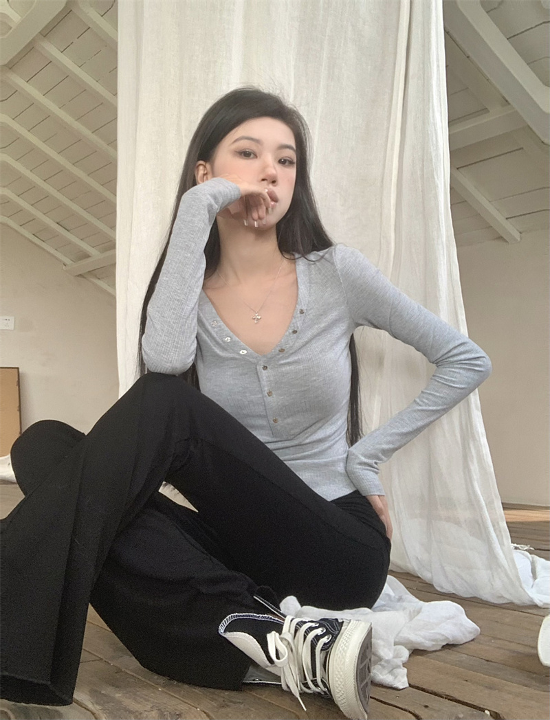 實拍  復古氣質V領扣子修身顯瘦長袖T恤上衣