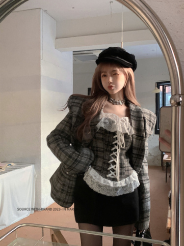 Real shot ~ Retro plaid long-sleeved suit short jacket small fragrant style waisted Korean suit top