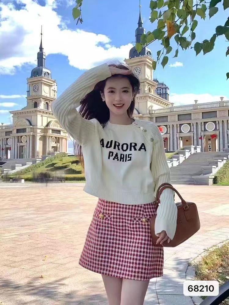 溫柔短款毛衣女字母提花設計感小眾別致針織衫甜美長袖上衣打底衫