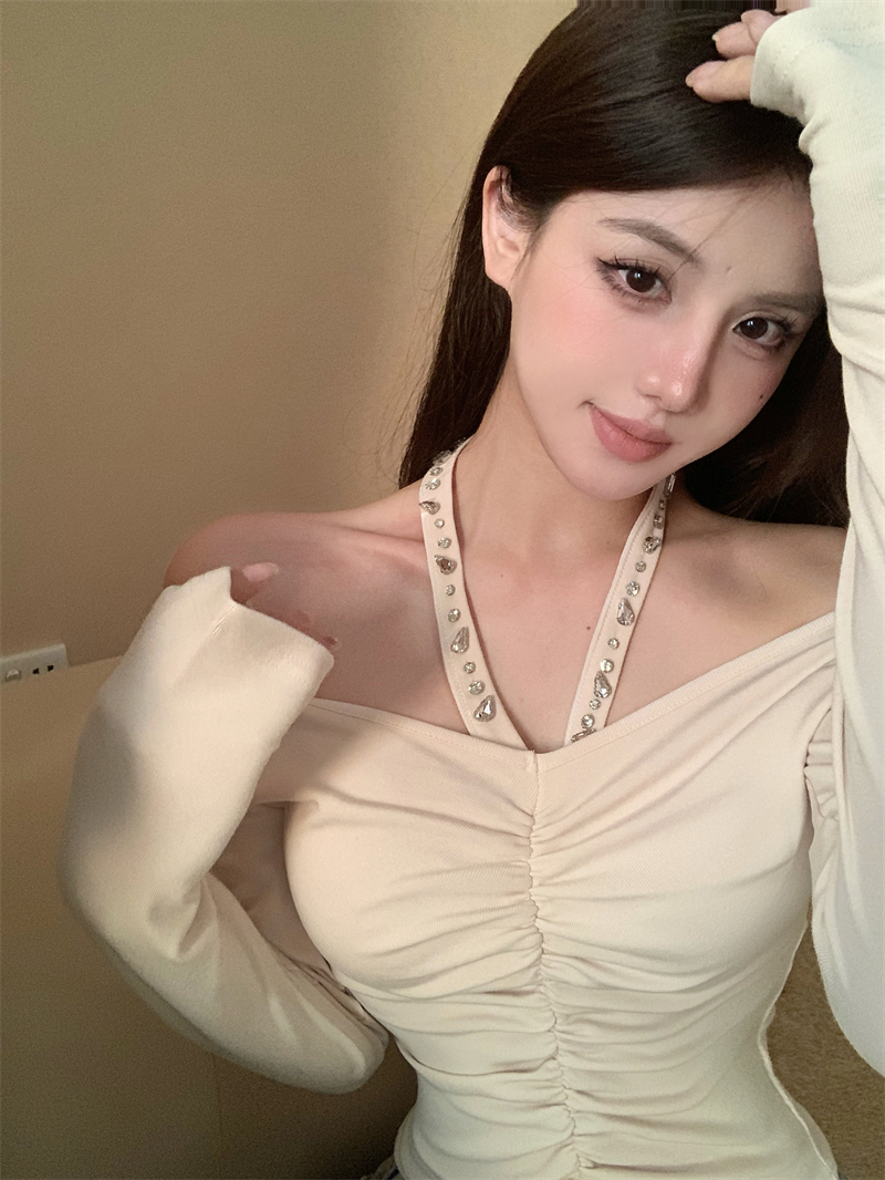 實拍 氣質水晶掛脖V領修身純欲上衣