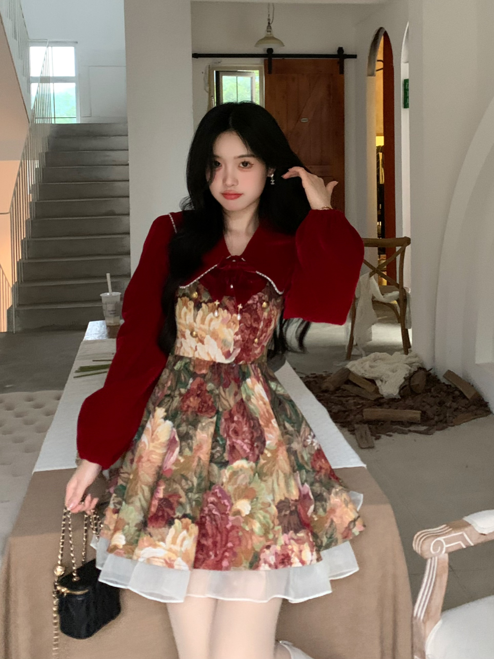 Red Chinese New Year two-piece suit skirt for women, autumn and winter style Korean drama wear, high-end style, elegant and elegant New Year shirt for ladies