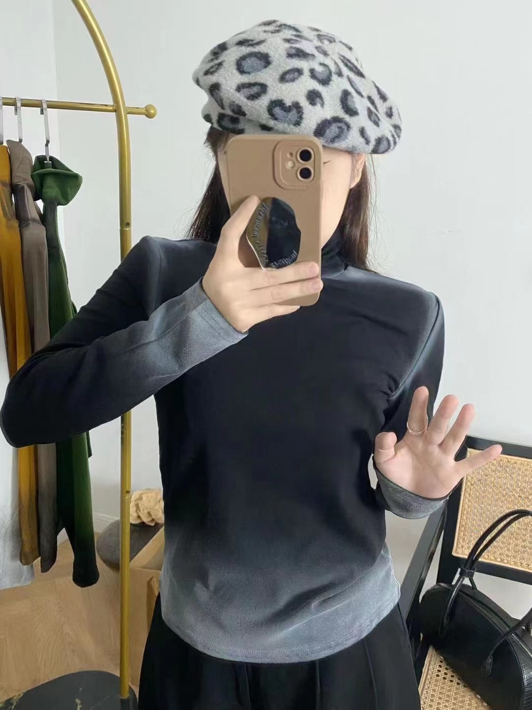 美式漸變設計感長袖T恤女秋冬2023新款堆堆領修身辣妹打底衫上衣