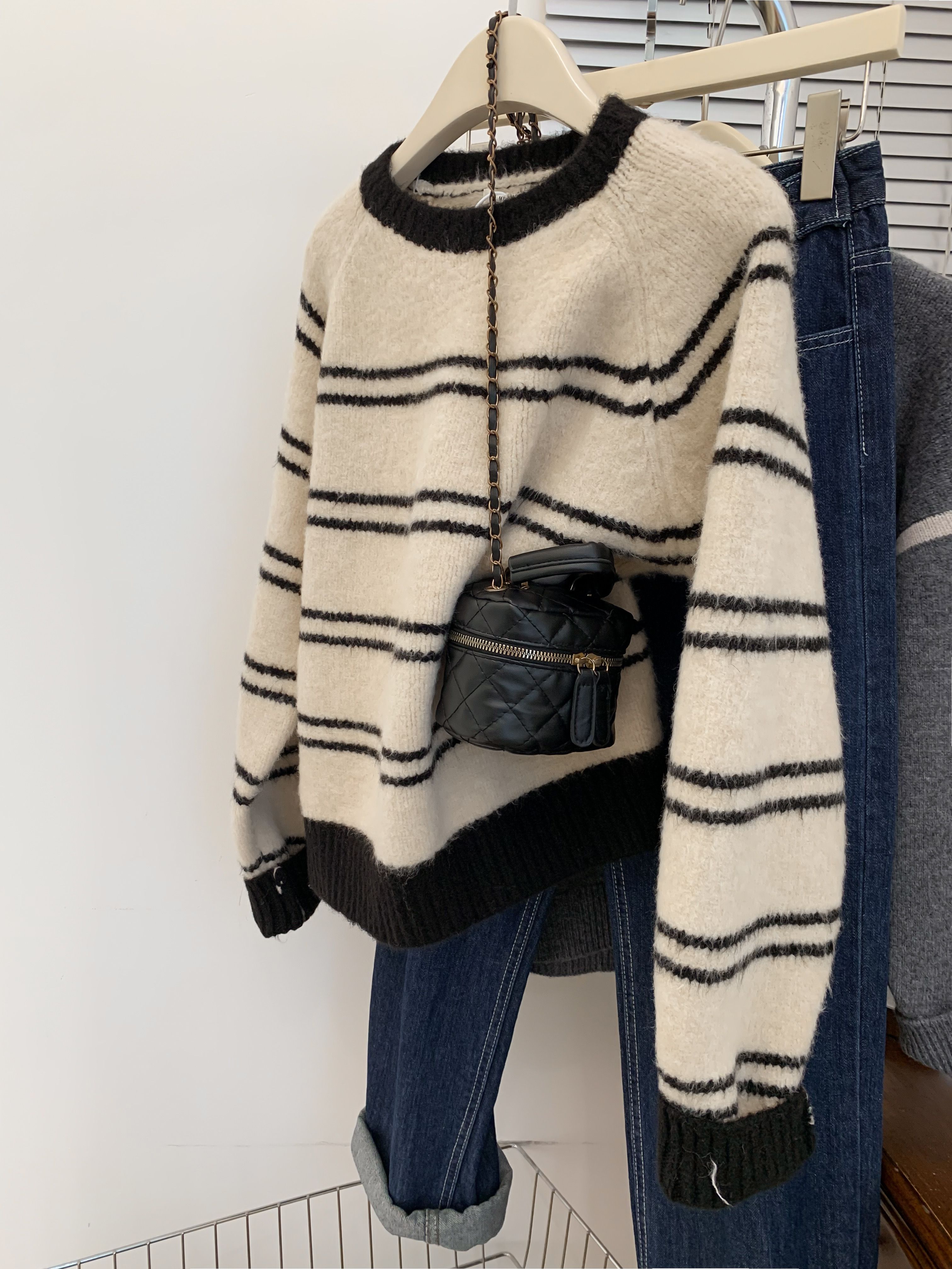 European raccoon velvet striped bottoming sweater for women in autumn and winter, thickened inner layering sweater, lazy style pullover outer wear