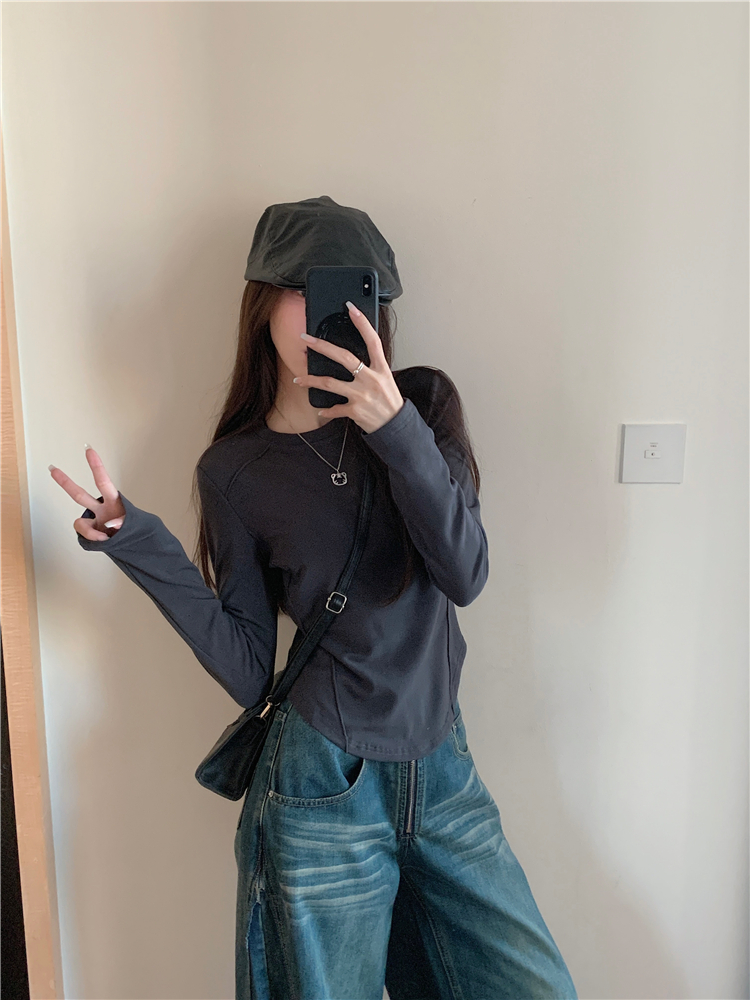 Real shot ~ hot girl's tight-fitting solid color right shoulder round neck long-sleeved T-shirt for women with a western-style brushed top inside the bottoming shirt