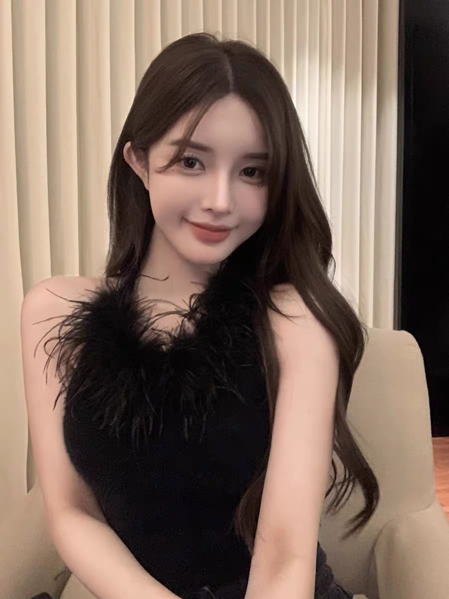 高級感超好看短款毛衣背心女冬純欲掛脖毛毛上衣性感無袖內搭吊帶