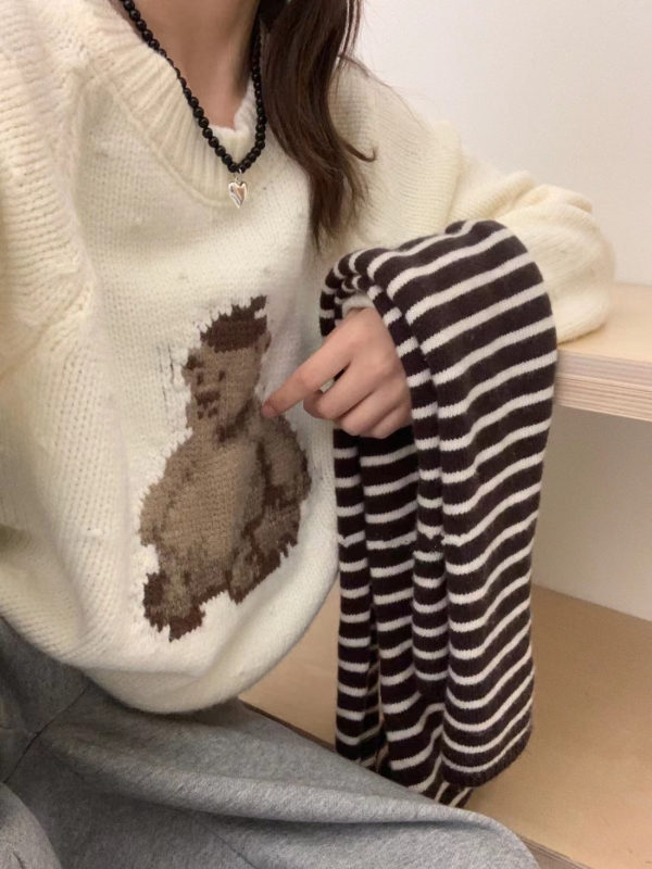 高級感灰色毛衣女秋冬2023新款設計感小個子慵懶熊仔寬鬆上衣