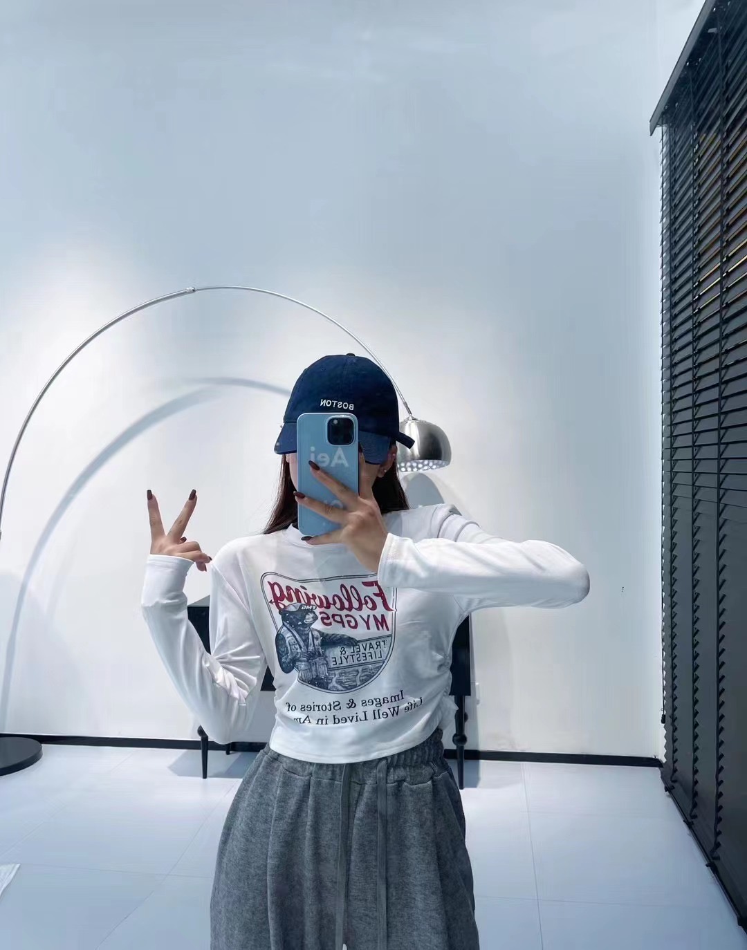 UNM 半高領側邊褶皺設計字母印花長袖打底衫女2023秋冬季新款韓版