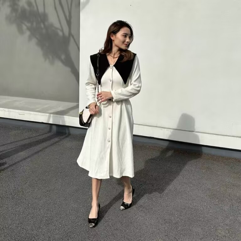 法式復古娃娃領連衣裙秋冬女裝2023新款裙子質感高級感長裙溫柔風