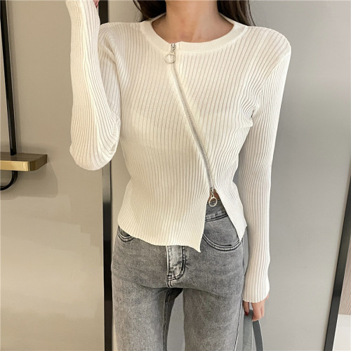 Early autumn knitted cardigan short top women's zipper irregular design niche slim long-sleeved bottoming shirt