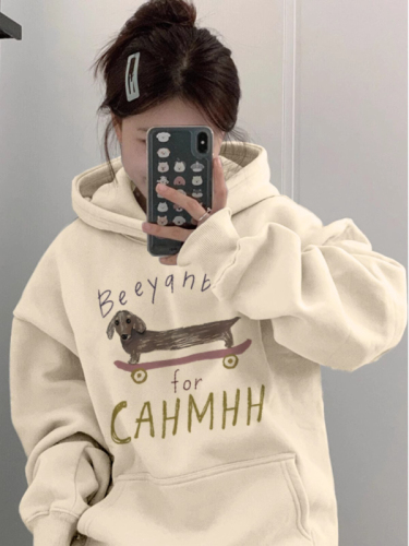 Official picture of apricot color hooded sweatshirt for women, American retro dachshund dog Christmas and New Year sweatshirt, autumn and winter thickened pullover hoodie