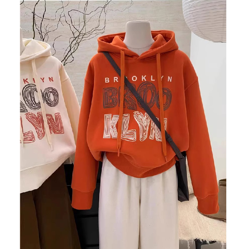 Original workmanship American retro velvet loose hooded sweatshirt for women 2023 autumn and winter design niche tops
