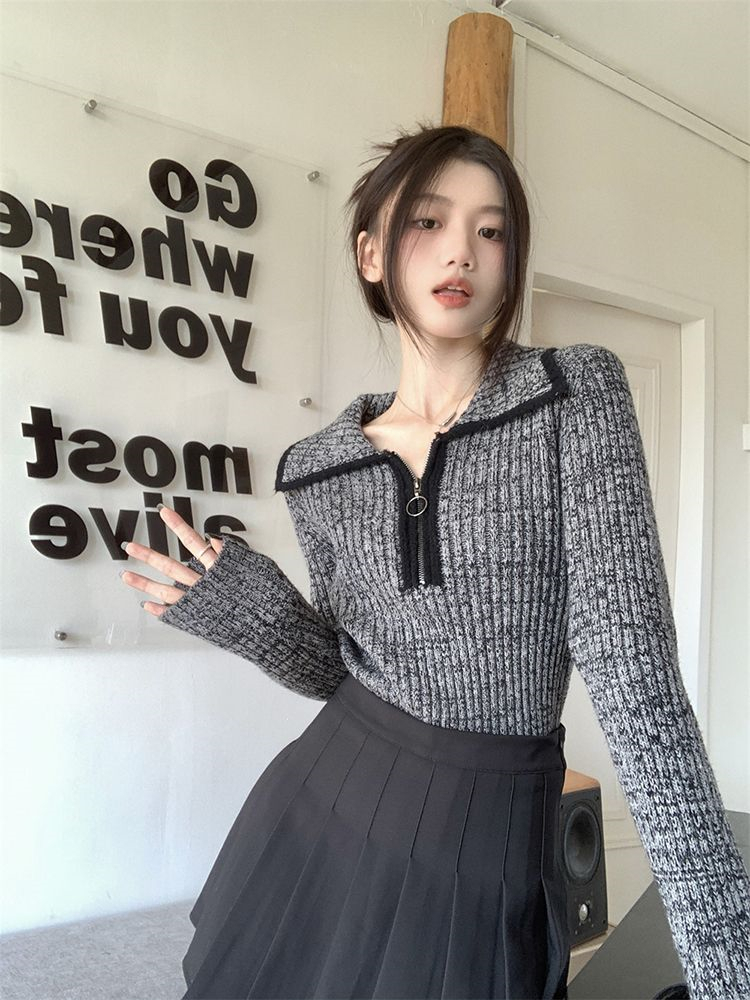 半拉鏈翻領毛衣女秋冬2023新款純欲風設計感短款外穿長袖針織上衣