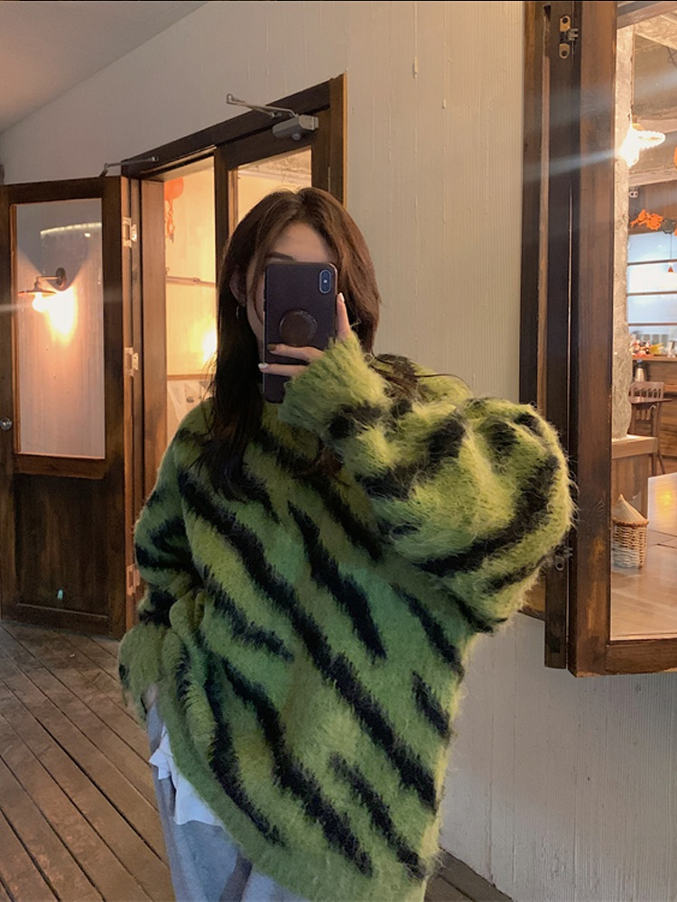 品質斑馬紋毛衣女新款外穿秋冬季風寬鬆加厚軟糯風針織衫上衣