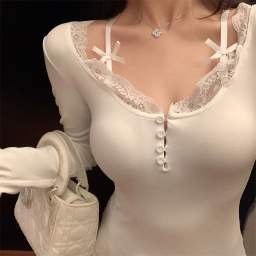 Lace bottoming shirt for women, autumn and winter design, sexy pure desire, slim fit fake two-piece top