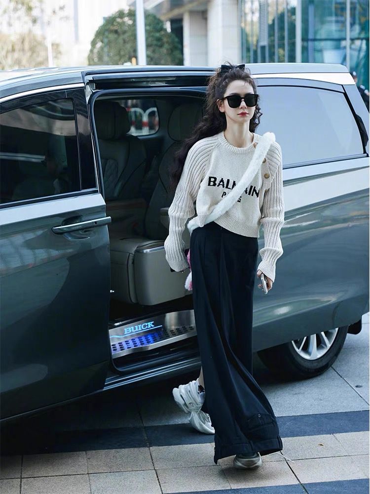 戚薇同款衣服字母印花短款上衣撞色針織衫寬鬆套頭毛衣女小眾秋冬