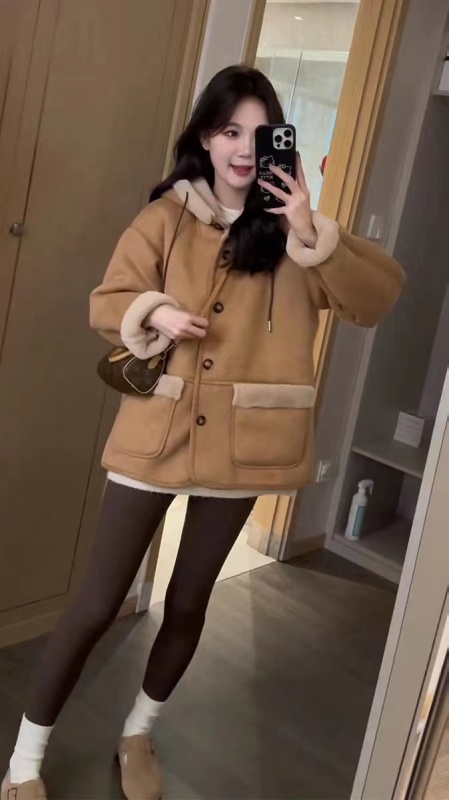 Korean style lamb fur one-piece motorcycle hooded jacket for women 2023 winter new Korean style simple top