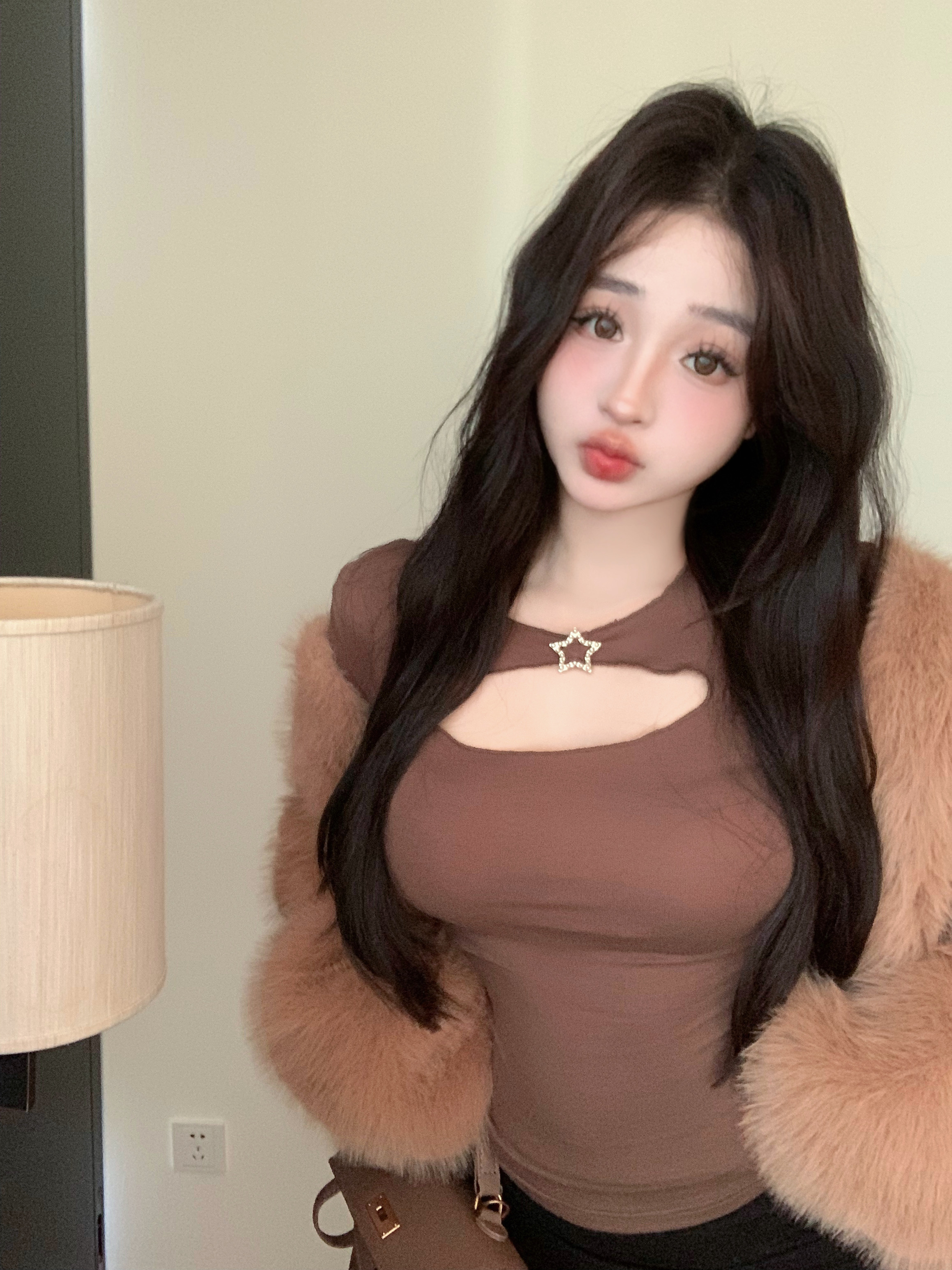 實拍  百搭長袖T恤辣妹修身打底上衣