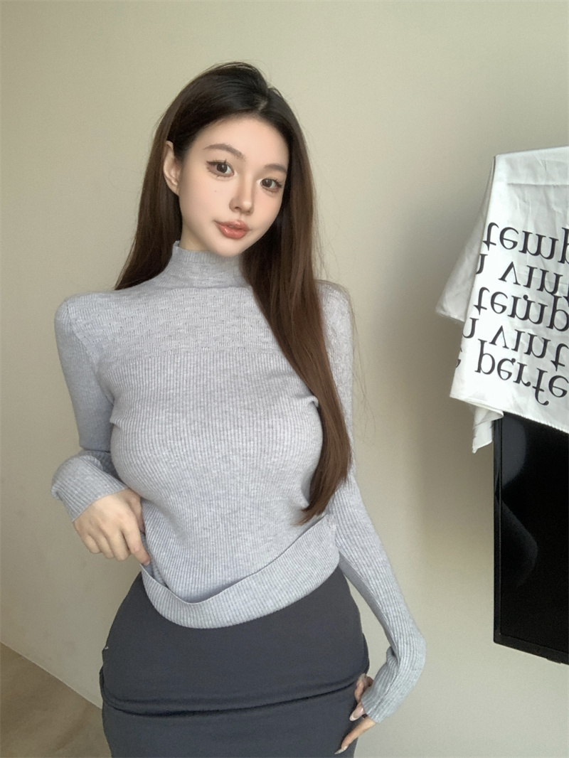實拍  秋冬半高領軟糯修身打底衫內搭純色針織上衣