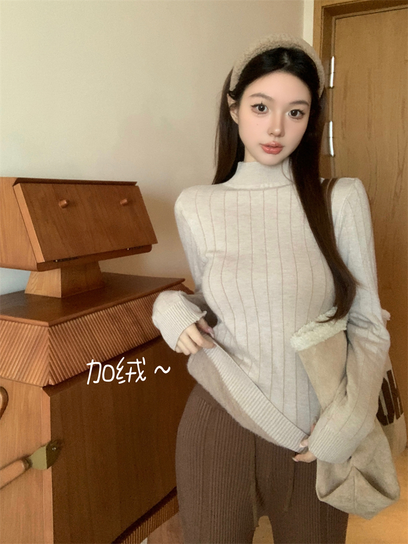 Actual shot of velvet and thickened bottoming sweater for women, one-piece mink velvet half turtleneck with inner knitted sweater