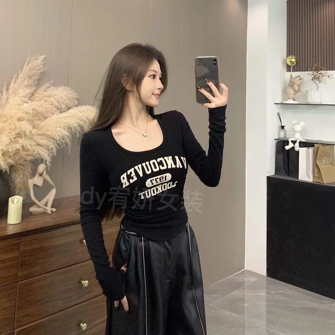 Winter new Korean style slim letter plus velvet long-sleeved bottoming shirt for women u-neck slimming Korean style top