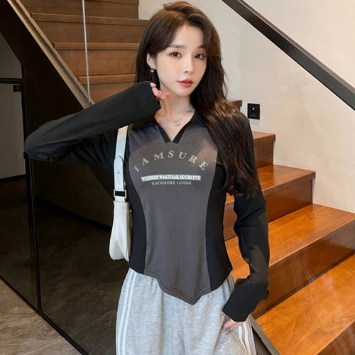 Actual shot ~ Autumn and winter new Korean style American print slimming slimming belly-covering irregular contrasting color polo collar top for women