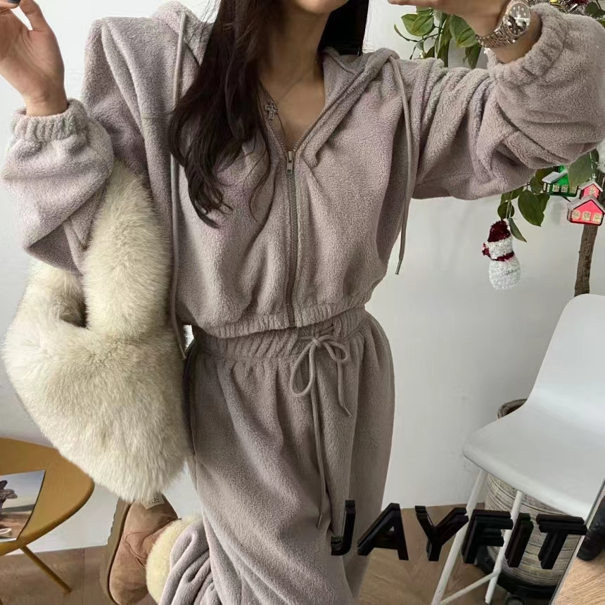 Sweater suit for women autumn and winter 2023 new hooded drawstring short cardigan jacket + casual trousers two-piece trendy set
