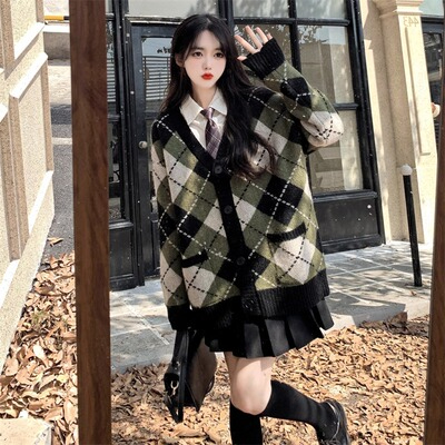 多巴胺茶系菱格毛衣外套女2023秋新款小眾學院風慵懶針織開衫上衣